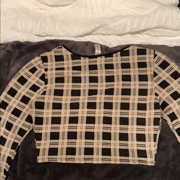 long sleeve shirt - Picture 2 of 3